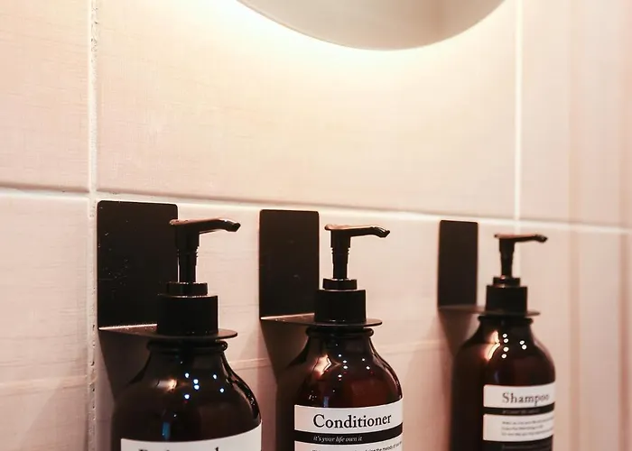 Apartamento 등촌역30초,방3,퀸침대5,욕실2,10인,에어컨,주차,짐보관무료,호텔침구,엘리베이터,세탁기,건조기 *