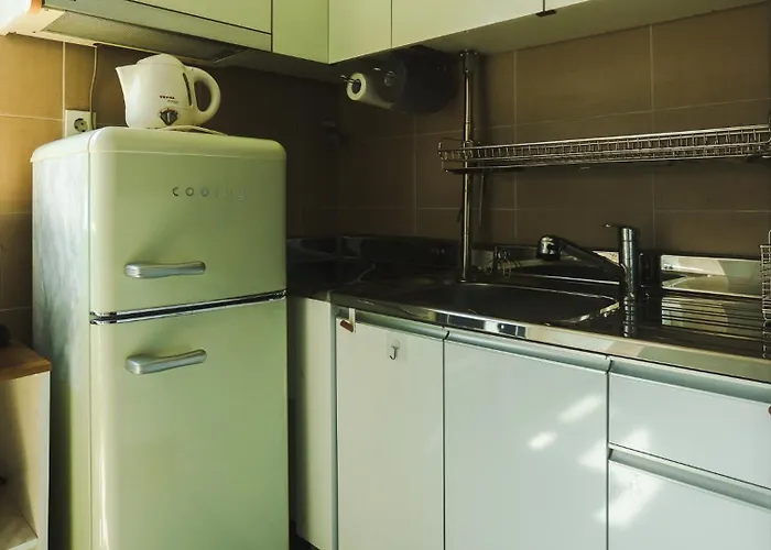 Apartamento 등촌역30초,방3,퀸침대5,욕실2,10인,에어컨,주차,짐보관무료,호텔침구,엘리베이터,세탁기,건조기 Seúl
